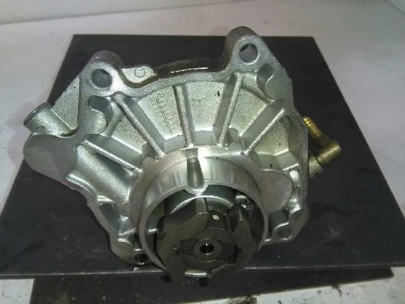 Depresor Freno / Bomba Vacio para Opel Insignia Berlina