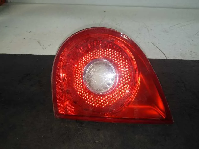 Piloto Trasero Derecho Interior para Volkswagen Golf V Berlina (1K1)