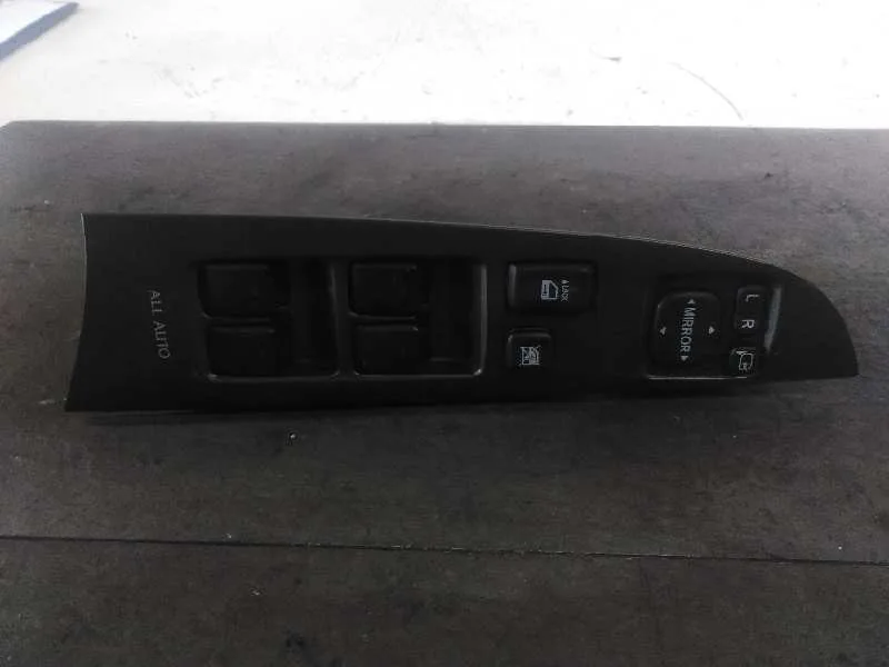 Mando Elevalunas Delantero Izquierdo para Lexus Is200 (Ds2/Is2)