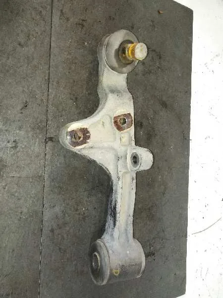 Brazo Suspension Inferior Delantero Derecho para Kia Carnival Ii
