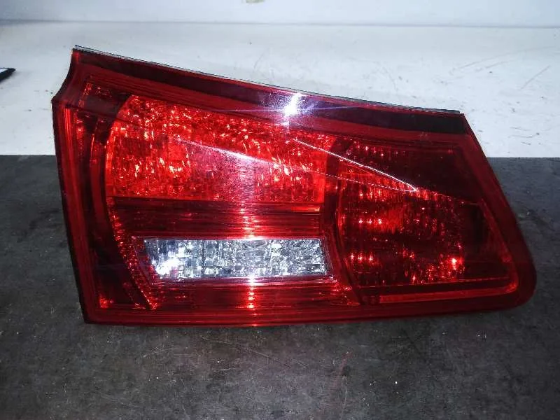 Piloto Trasero Izquierdo Interior para Lexus Is200 (Ds2/Is2)