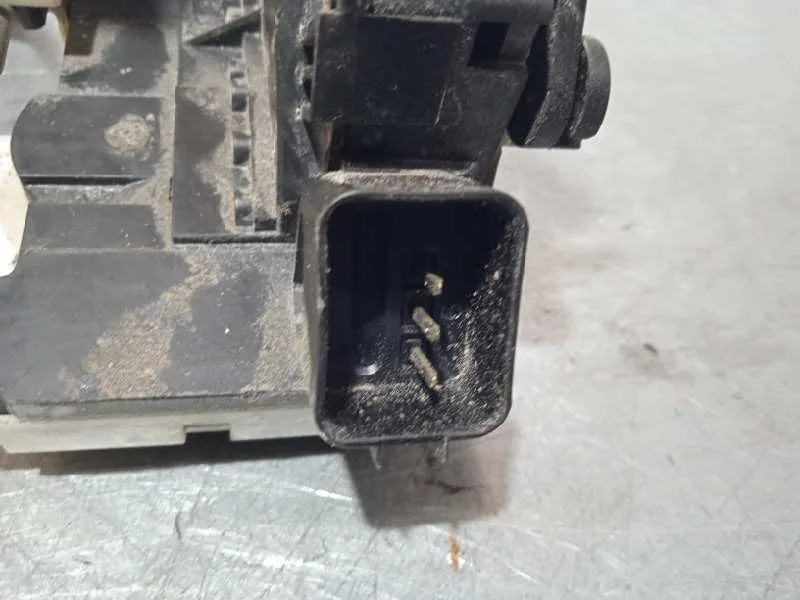 Cerradura Puerta Trasera Derecha para Ford Mondeo Berlina (Ge)