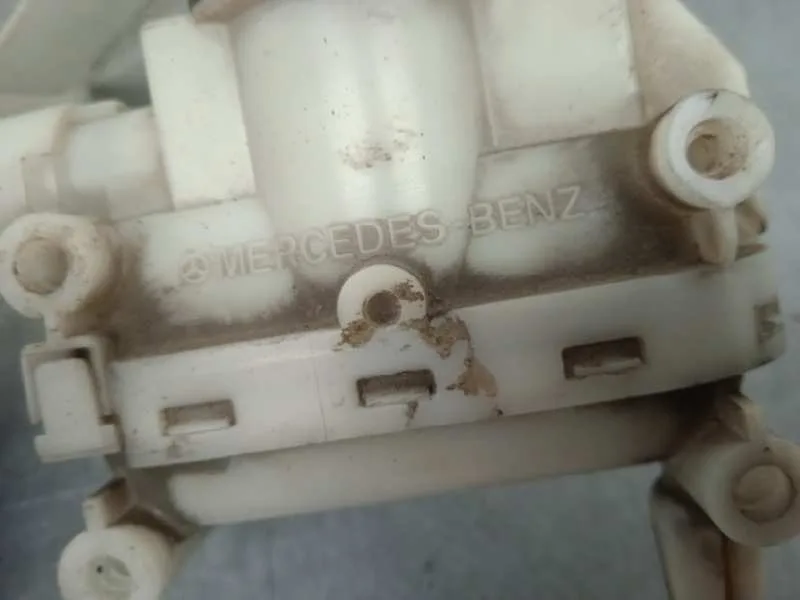 Motor Cierre Centralizado Delantero Derecho para Mercedes-Benz Clase C (W201) Berlina
