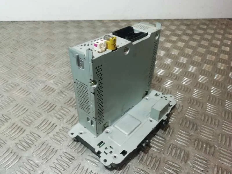 Sistema Audio / Radio Cd para Volkswagen Polo (6C1)