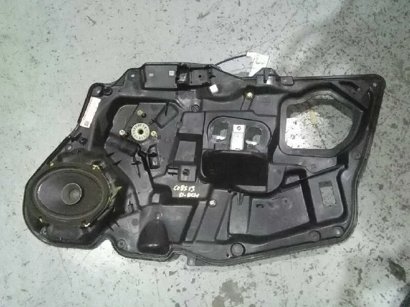 Elevalunas Delantero Derecho para Mazda 6 Berlina (Gg)