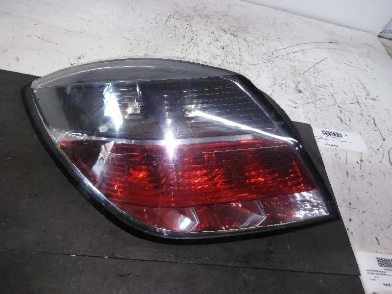 Piloto Trasero Izquierdo para Opel Astra Gtc