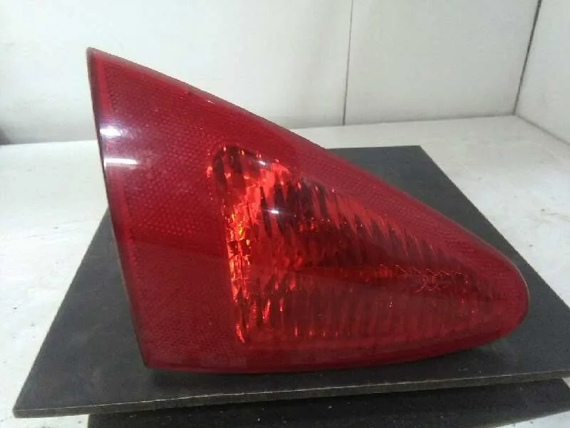 Piloto Trasero Izquierdo Interior para Alfa Romeo 147 (190)
