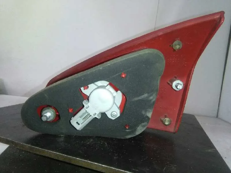 Piloto Trasero Izquierdo Interior para Alfa Romeo 147 (190)