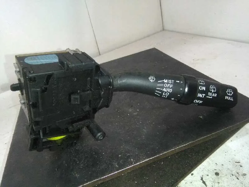 Mando Limpia para Toyota Avensis Berlina (T25)
