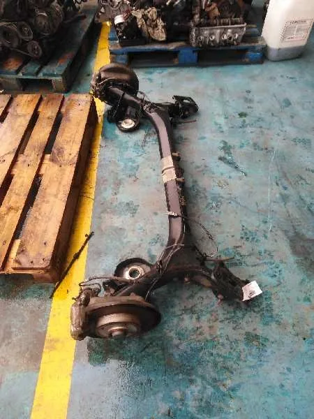 Puente Trasero para Citroën C4 Lim.
