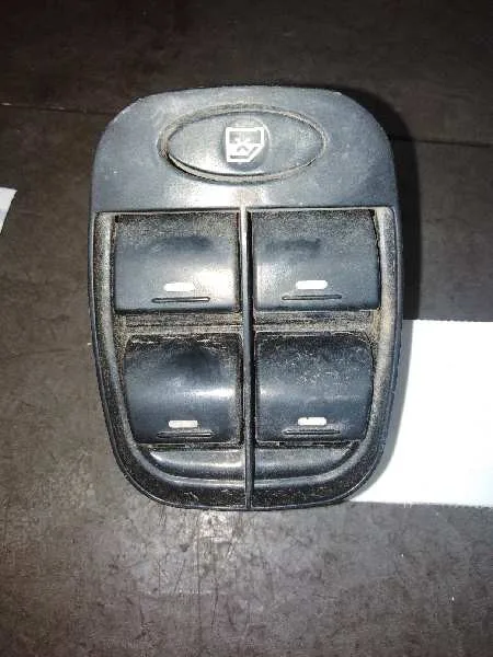 Mando Elevalunas Delantero Izquierdo para Tata Indica
