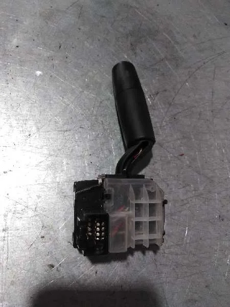 Mando Limpia para Mazda 3 Berlina (Bk)