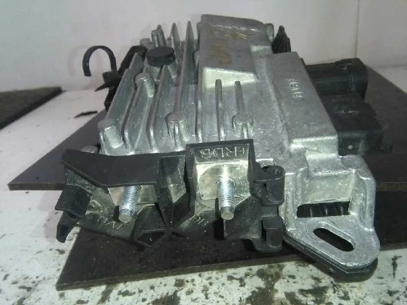 Centralita Start / Stop para Peugeot 308