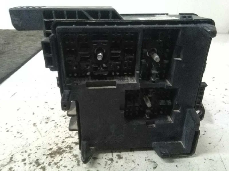 Caja Reles / Fusibles para Kia Cee'd