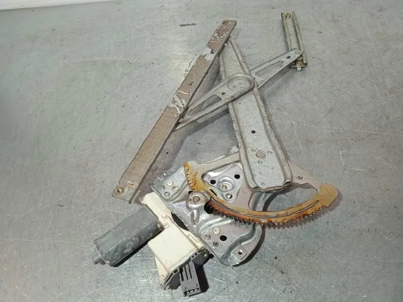 Elevalunas Delantero Izquierdo para Toyota Avensis Berlina (T25)