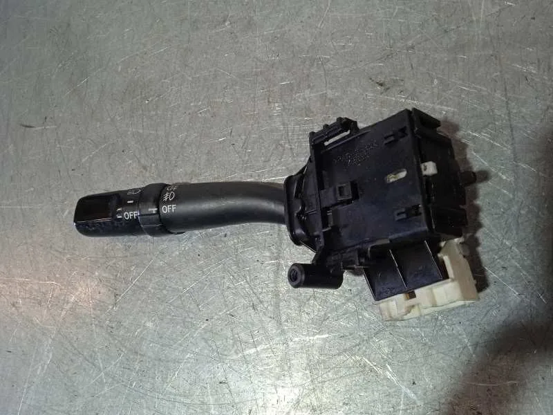 Mando Luces para Toyota Avensis Berlina (T25)
