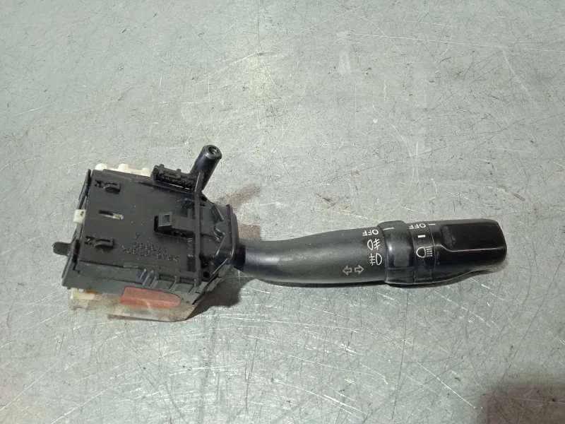 Mando Luces para Toyota Avensis Berlina (T25)