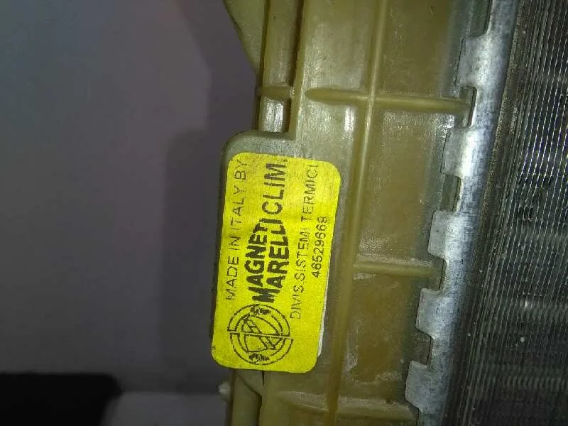 Radiador Agua para Fiat Brava (182)