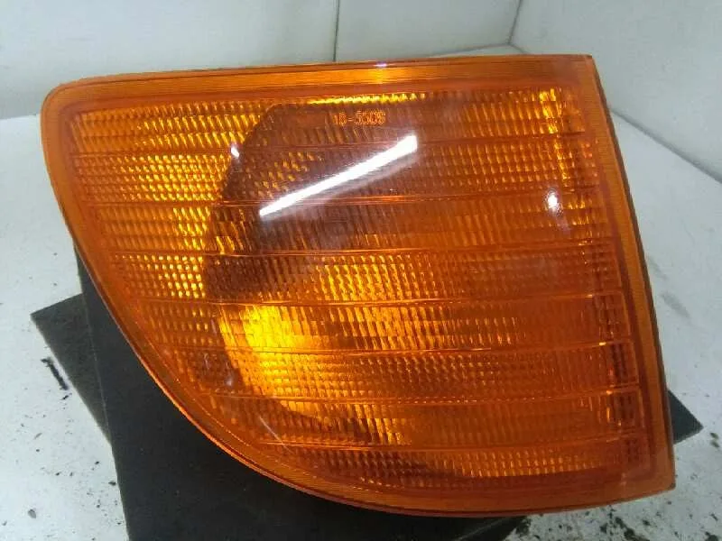Piloto Delantero Derecho para Mercedes-Benz Vito (W638) Caja Cerrada