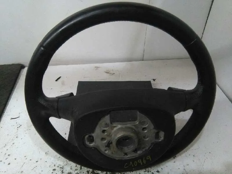 Volante para Volkswagen Passat Berlina (3C2)