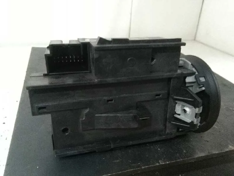 Conmutador De Arranque para Volkswagen Passat Berlina (3C2)