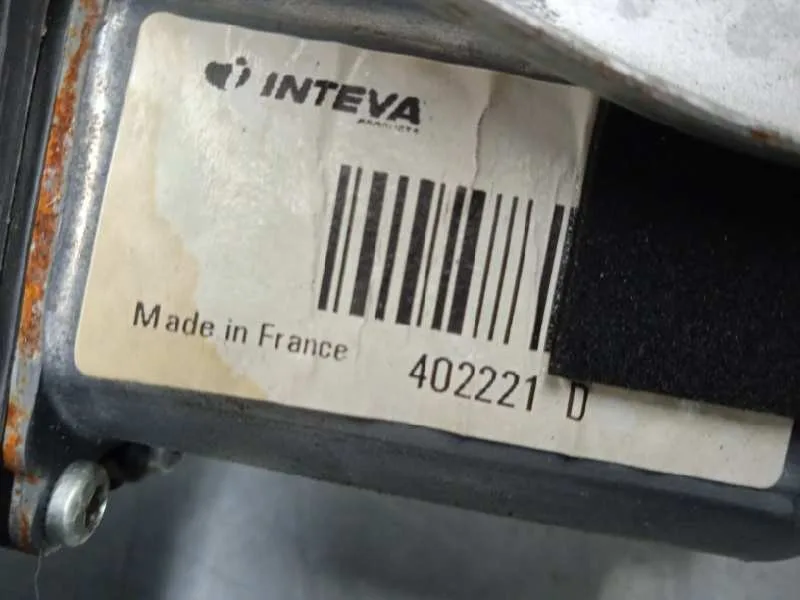 Elevalunas Delantero Derecho para Citroën Ds3