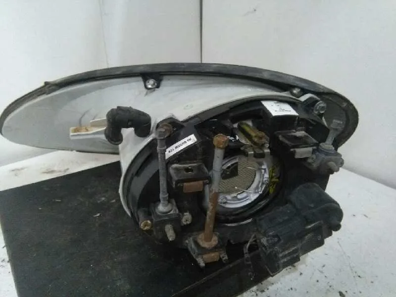 Faro Derecho para Mercury Sable