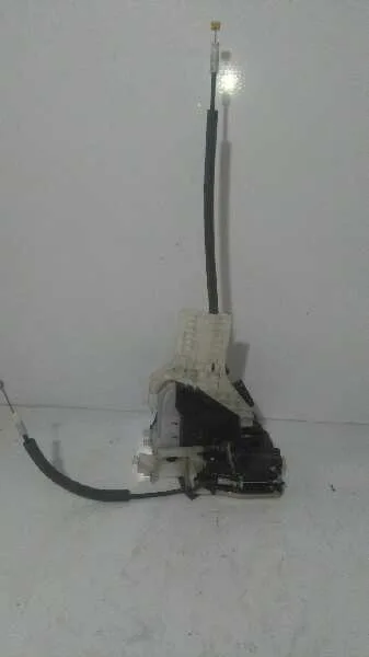 Cerradura Puerta Delantera Derecha para Kia Carens ( )