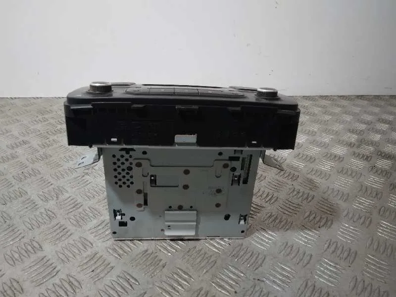 Sistema Audio / Radio Cd para Kia Carens ( )