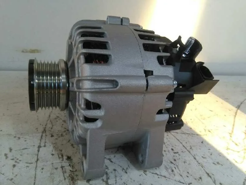 Alternador para Ford C-Max (Ceu)