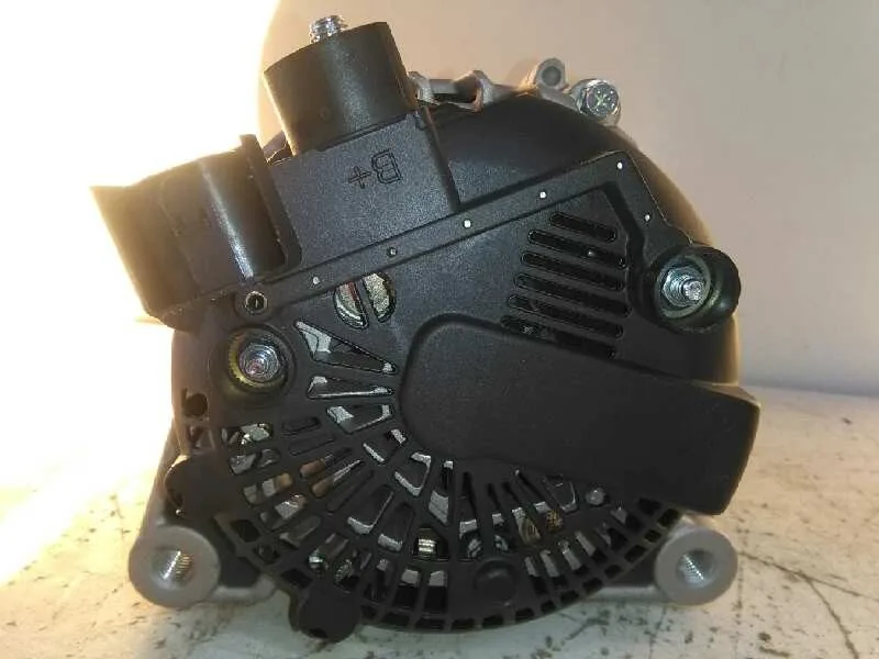 Alternador para Ford C-Max (Ceu)