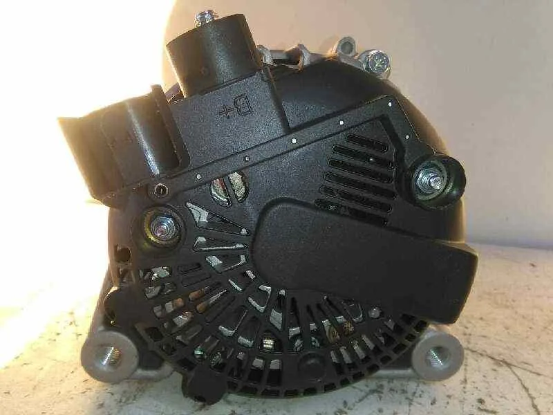 Alternador para Ford C-Max (Ceu)