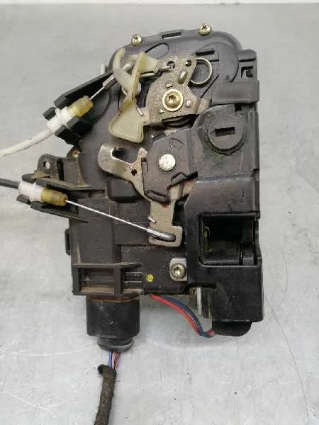 Cerradura Puerta Trasera Derecha para Audi A6 Berlina (4B2)
