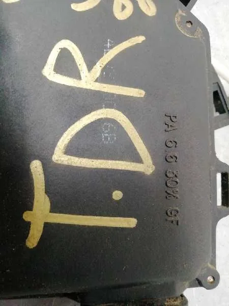 Cerradura Puerta Trasera Derecha para Audi A6 Berlina (4B2)