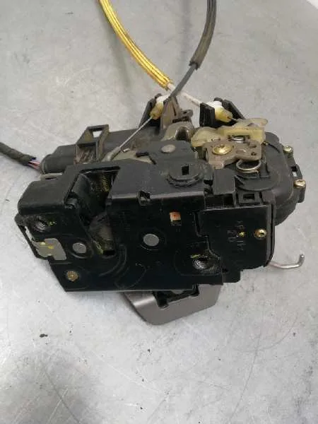 Cerradura Puerta Trasera Derecha para Audi A6 Berlina (4B2)