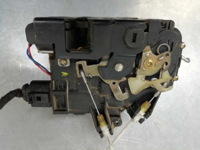 Cerradura Puerta Trasera Izquierda para Audi A6 Berlina (4B2)