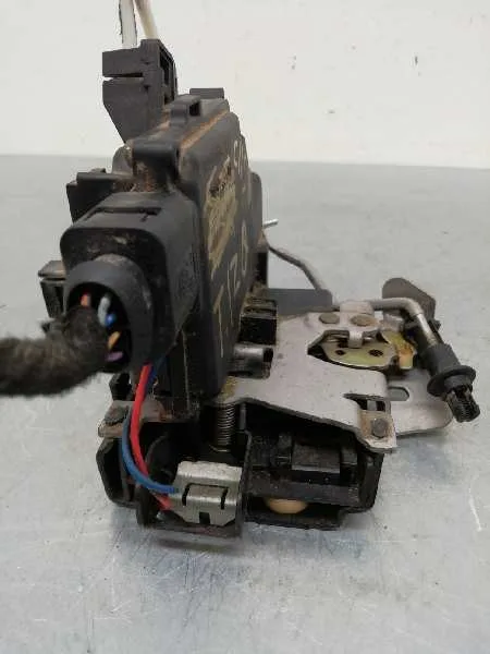 Cerradura Puerta Trasera Izquierda para Audi A6 Berlina (4B2)