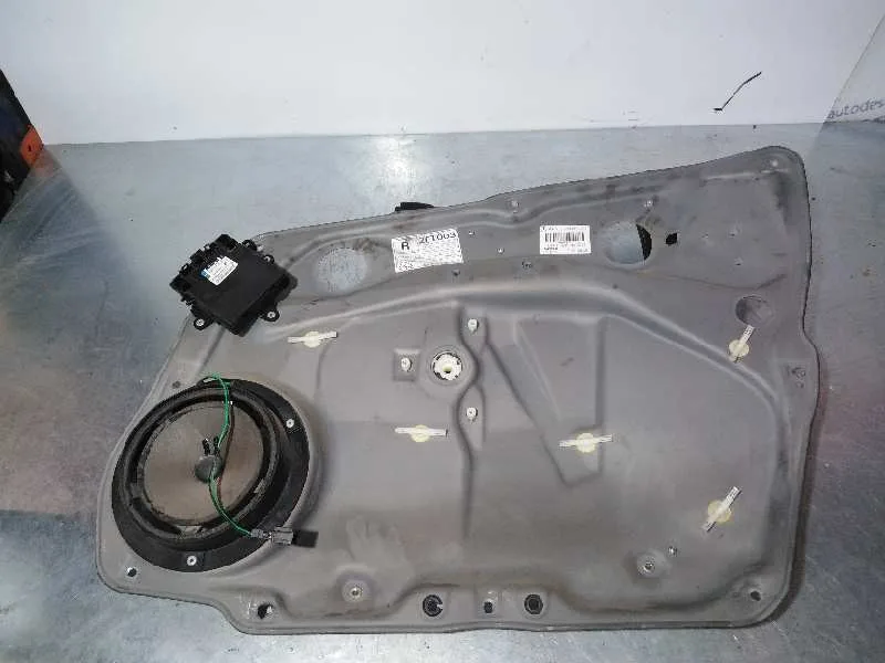Elevalunas Delantero Derecho para Mercedes-Benz Clase B (W245)