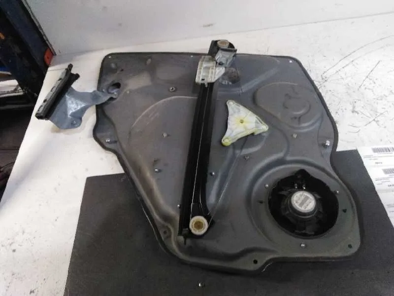 Elevalunas Trasero Derecho para Mercedes-Benz Clase B (W245)