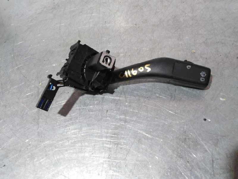 Mando Limpia para Volkswagen Golf V Berlina (1K1)