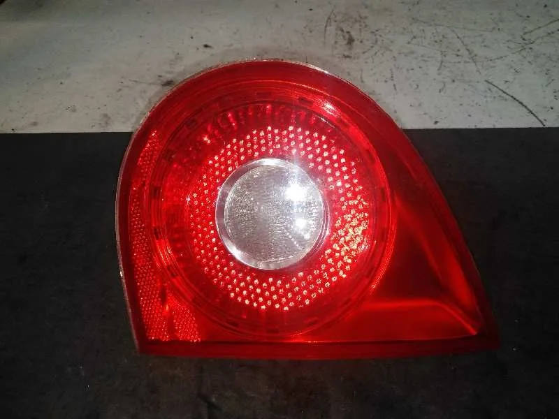 Piloto Trasero Derecho Interior para Volkswagen Golf V Berlina (1K1)