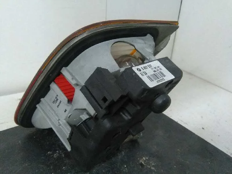 Piloto Trasero Izquierdo Interior para Bmw Serie 3 Berlina (E46)