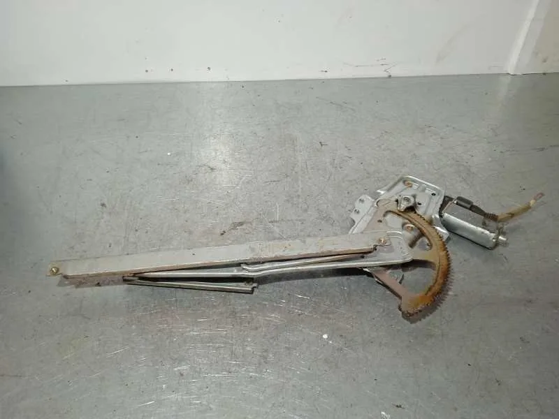 Elevalunas Delantero Izquierdo para Toyota Yaris (Ncp1/Nlp1/Scp1)