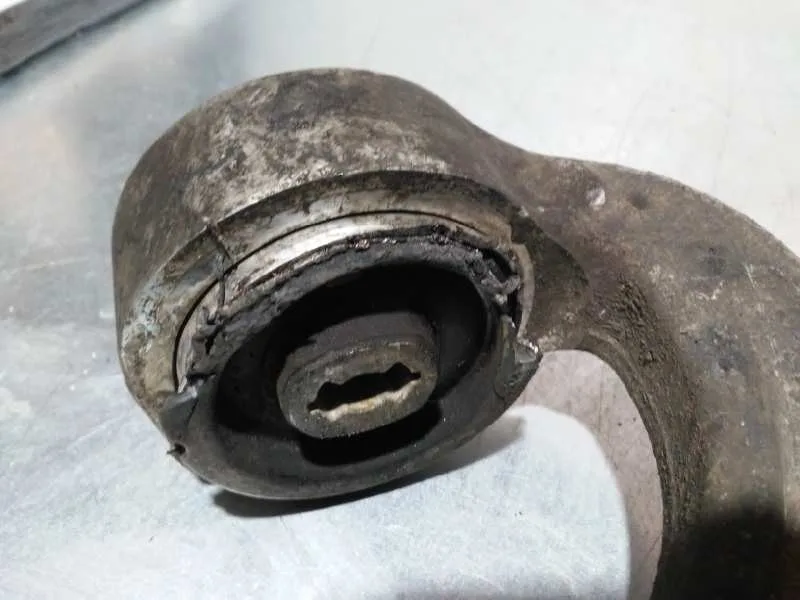 Brazo Suspension Inferior Delantero Derecho para Porsche Panamera