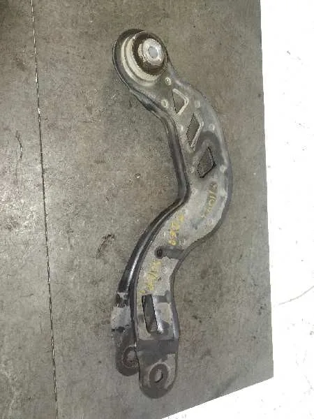 Brazo Suspension Superior Trasero Derecho para Mercedes-Benz Clase Gla (W156)