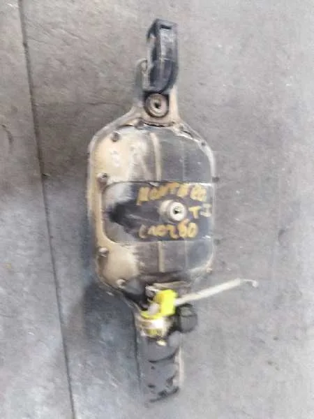 Maneta Exterior Trasera Izquierda para Mitsubishi Montero (V60/V70)