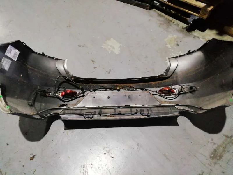Paragolpes Trasero para Volvo V40