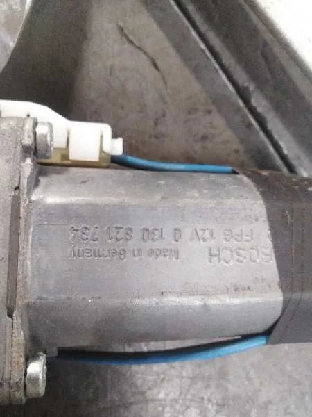 Elevalunas Delantero Derecho para Mercedes-Benz Sprinter 02.00 -> Caja Abierta