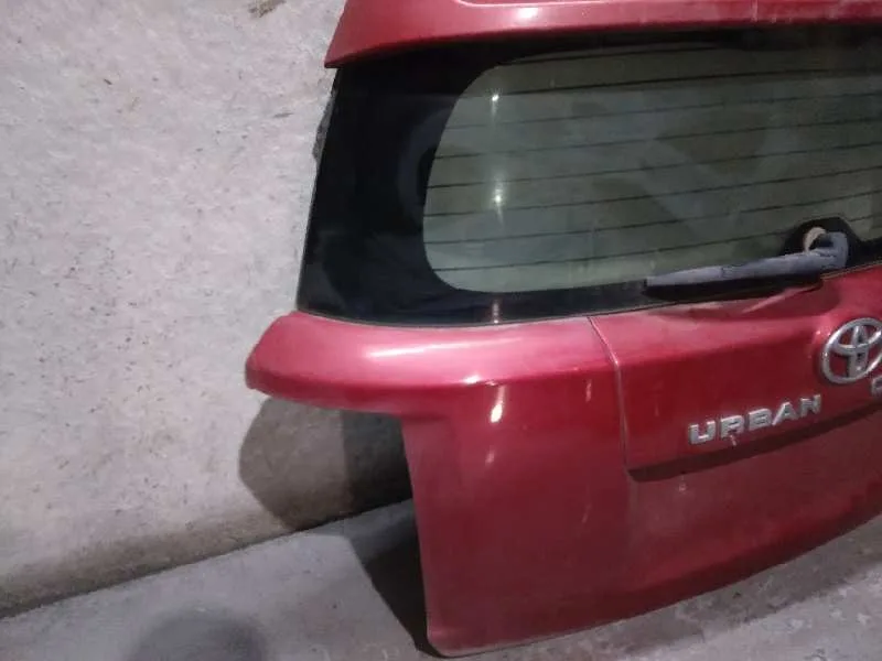 Porton Trasero para Toyota Urban Cruiser