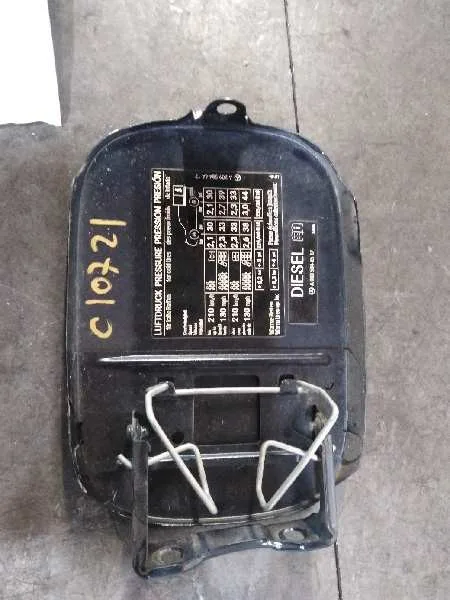 Tapa Exterior Combustible para Mercedes-Benz Clase Clk (W209) Coupe